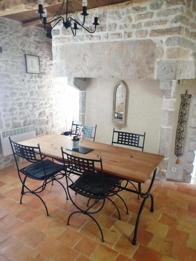 Traditional Stone Cottage Condac Kültér fotó